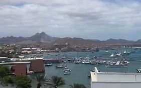 Maravilha Inn - B&B